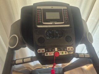 Cinta Correr BH Plegable e Inclinación