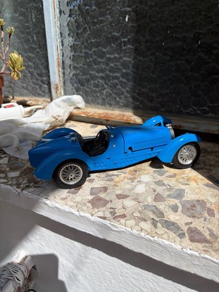 Buggati bburago tamaño 1/18