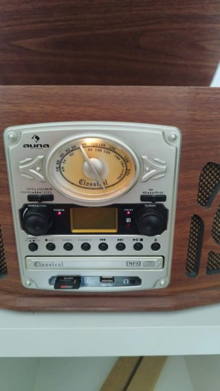 Tocadiscos Auna Vinilo CD USB radio FM