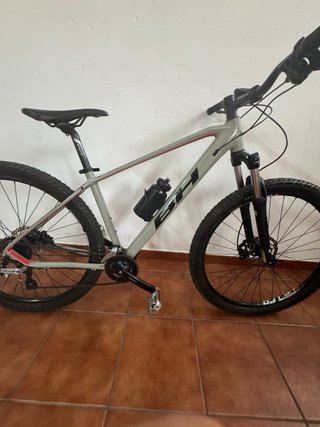 Bicicleta MTB BH