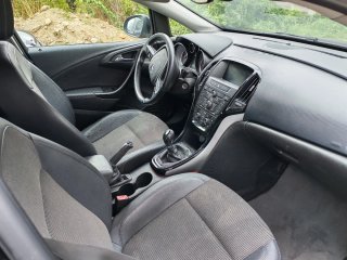 Opel Astra 2015