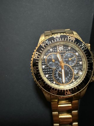 Reloj Lacoste Cronógrafo Dorado y Negro