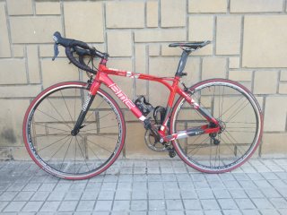 Bicicleta BMC Carretera Aluminio-Carbono