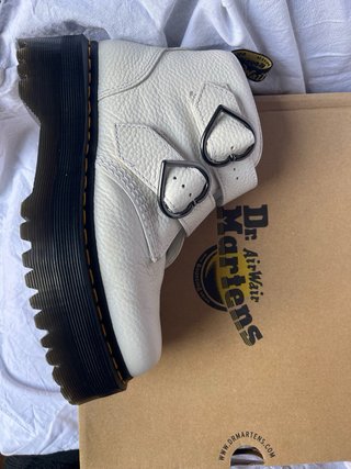 Botines Dr. Martens Corazón Blanco Piel