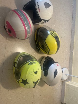 Lote 5 Cascos Moto LS2 y otros