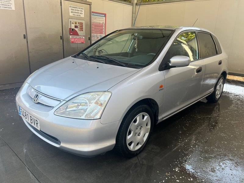 Honda Civic - foto 1