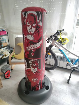 Saco de boxeo hinchable DC Comics