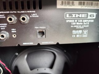 Amplificador Line 6 Spider IV Negro