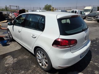 Volkswagen Golf 2015 Automático
