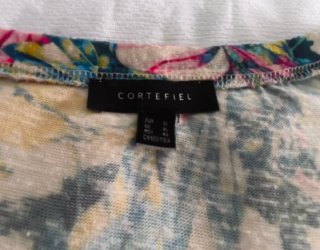 Camiseta Estampada Hojas Tropicales