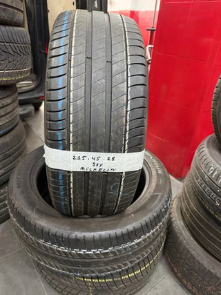 Neumático Michelin 215/45 R18 86Y