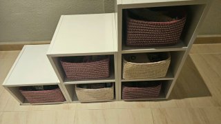 Mueble modular de madera.