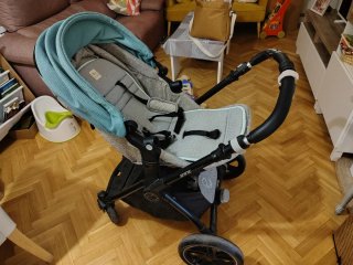 Carrito Jané: sillita, capazo y maxi-cosi