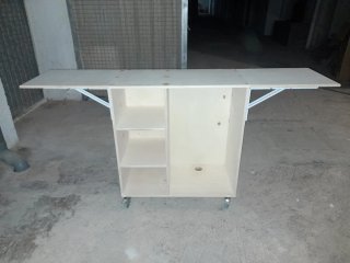 Carrito artesanal de madera