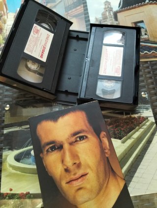 Raccolta di Zinedine Zidane in VHS