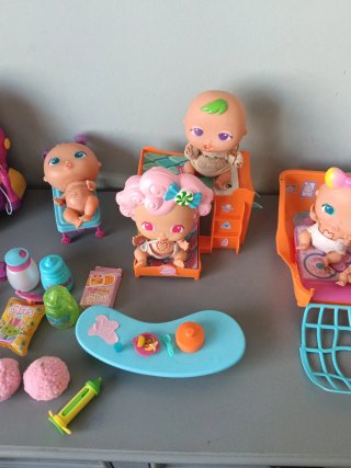 Muñecas Bellies y Accesorios