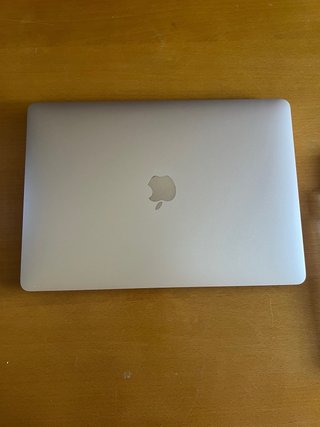 MacBook Air 13 2019 + Carcasa