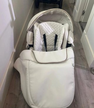 Cochecito bebé completo - Capazo + Silla