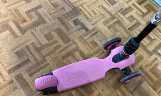 Patinete niña con silla y adaptador