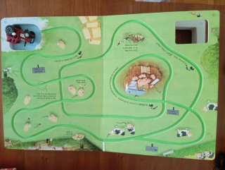 Libro infantil Juega con el tractor USBORNE