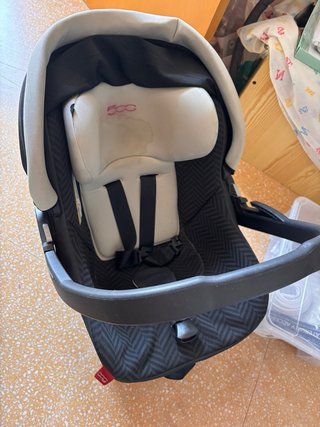 Carrito bebé capazo maxicosi y sillita