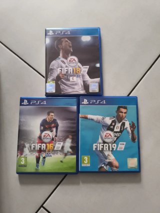 PS4 FIFA 18, 16, 19 (EA Sports)