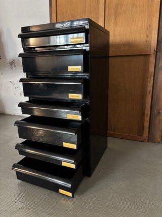 Archivador Kartell Negro Plástico