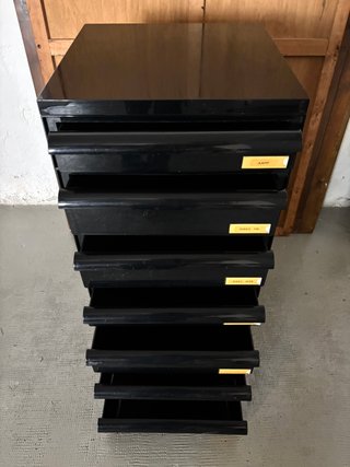 Archivador Kartell Negro Plástico