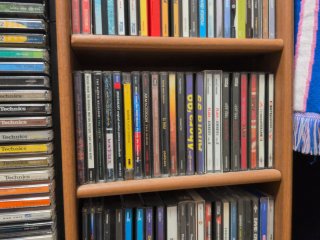 Lote CDs hay más de 200 CDs