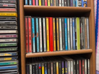 Lote CDs hay más de 200 CDs