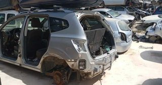 Nissan 23710jd58c centralita motor qashqai 389821