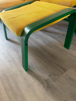 Sillón y reposapiés Poang Ikea