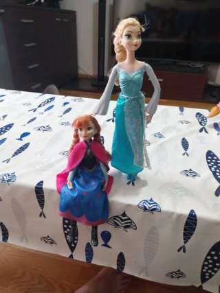 Muñecas Frozen Elsa y Anna