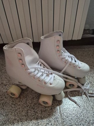 Patines Oxelo 4 Ruedas Blancos numero 36