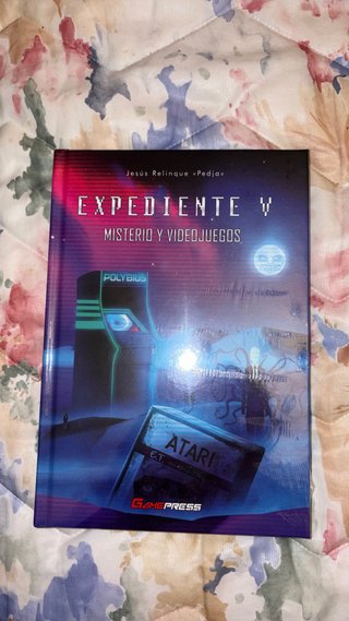 EXPEDIENTE V : MISTERIO Y VIDEOJUEGOS