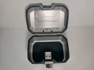 Baúl Shad Terra 55 - maleta top case cofre moto