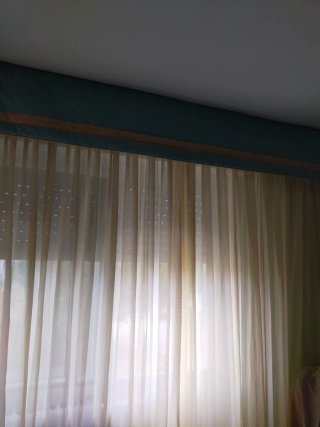 Cortinas de salón color verde y amarillo