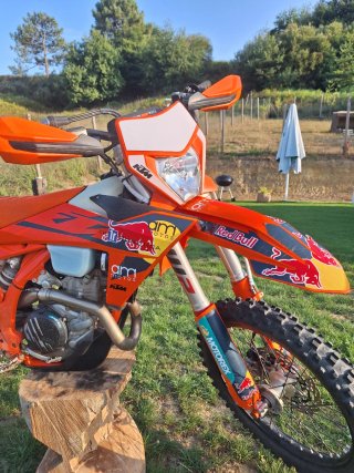 KTM 500 Champion Edition 25'
