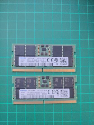 2x Samsung DDR5 SODIMM 16GB PC5-6400B