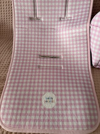 Bolso y colchoneta carrito bebé cuadros rosa