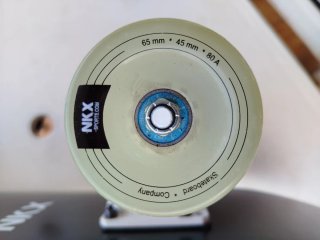 Pack Surfskate NKX: Tabla, Casco y Protecciones