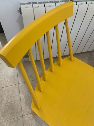 3 sillas de madera cómodas