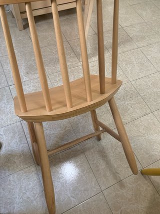 3 sillas de madera cómodas