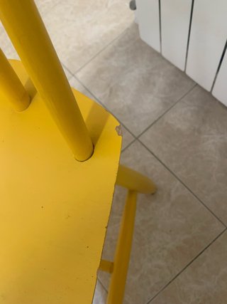 3 sillas de madera cómodas