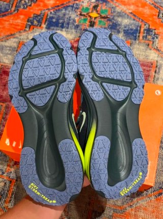 Nike Vomero 18 GORE-TEX Zapatillas Running Hombre