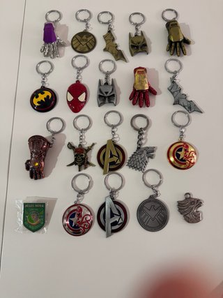 Set di portachiavi Marvel, DC e cinema