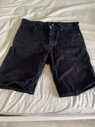Vaquero corto H&M negro