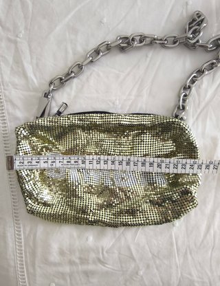 Bolso Bimba y Lola dorado y plateado