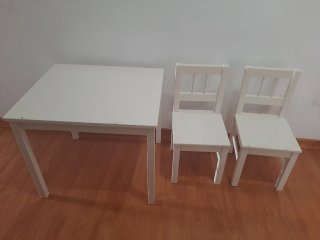 Conjunto Mesa y 2 Sillas Infantiles IKEA Madera