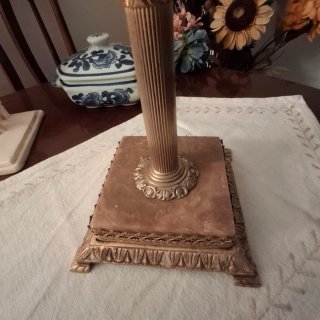 Candelabro Clásico Vintage de Bronce y Mármol